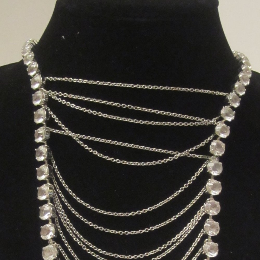 Long BOLD Rhinestone Chain Statement Necklace EUC - Picture 9 of 13